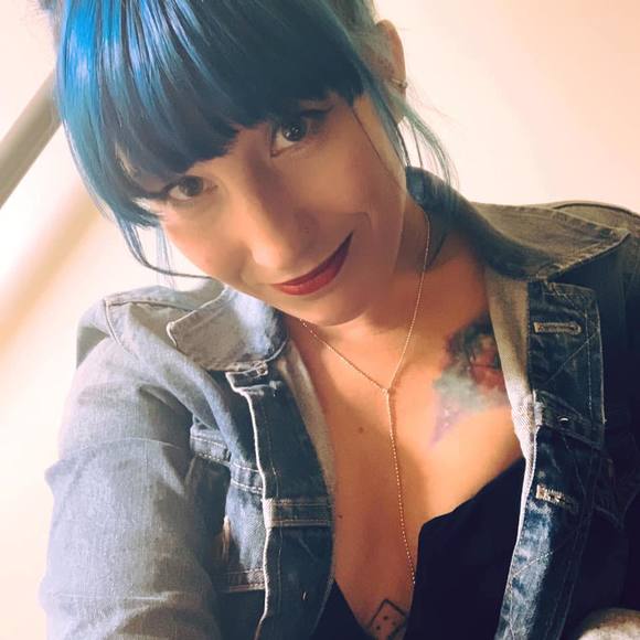 Meet your Posher, Lynn - Picture 1 of 1